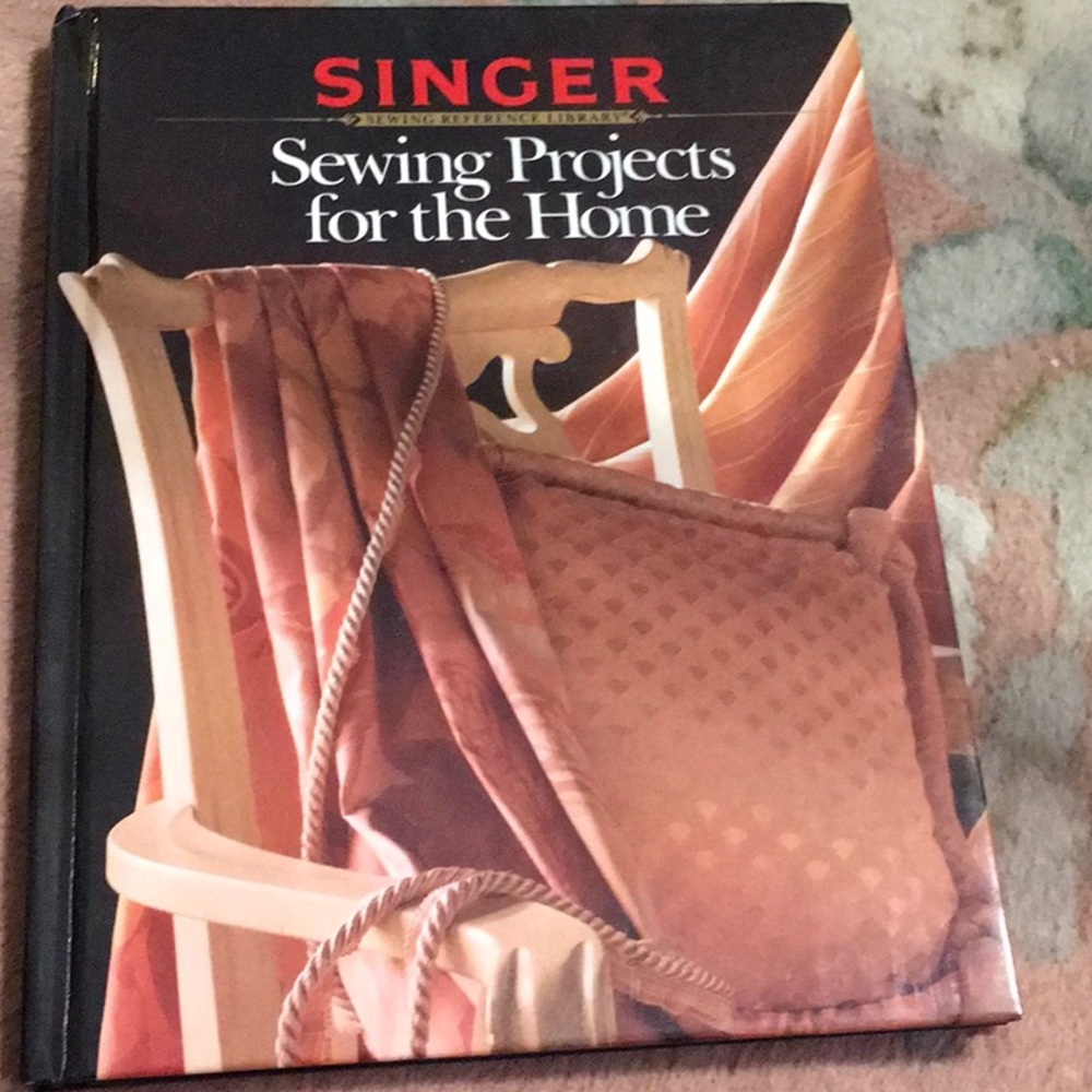NWT, SINGER Quite & Easy Decorating Projects.